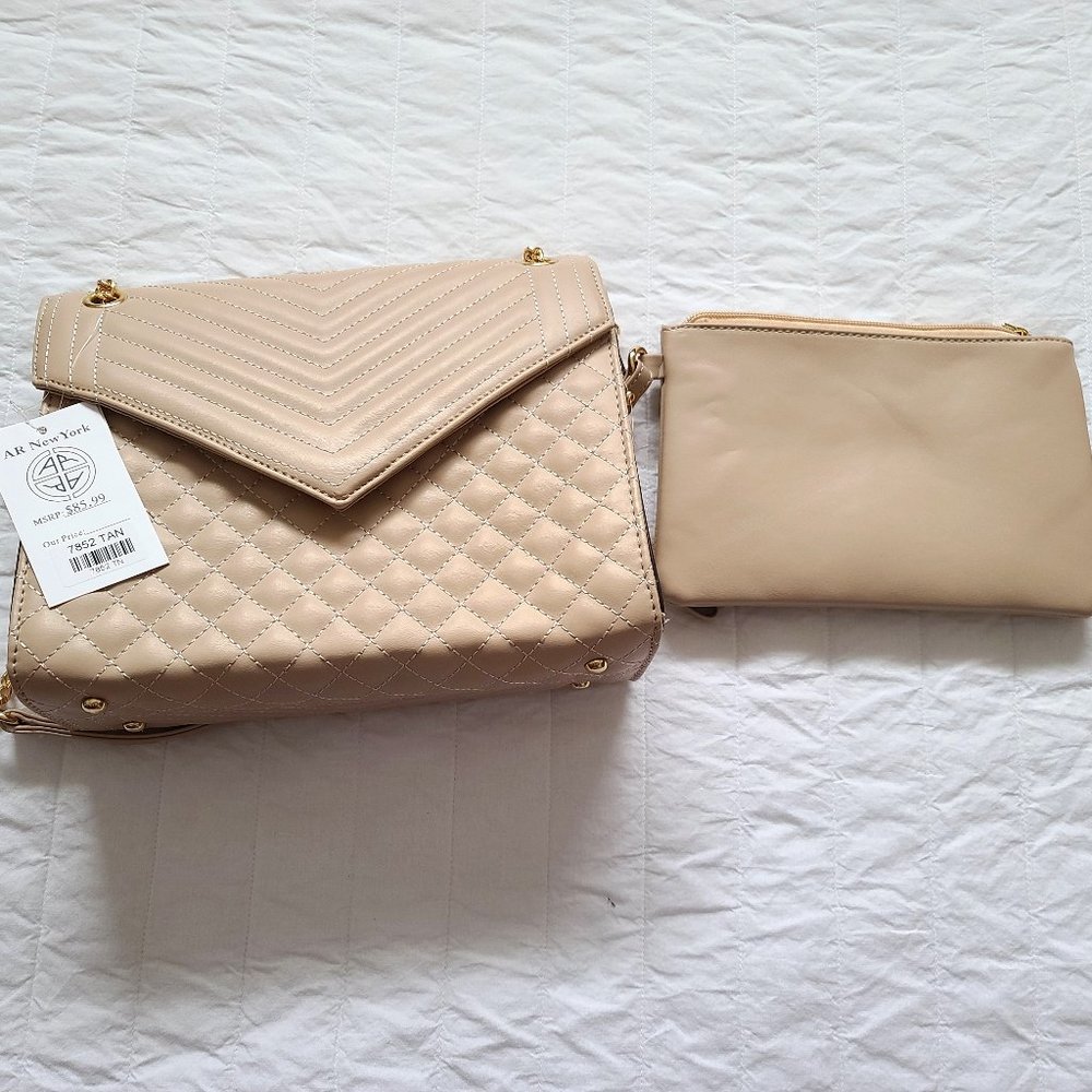 AR New York 2 in 1 Classic Quilted Handbag